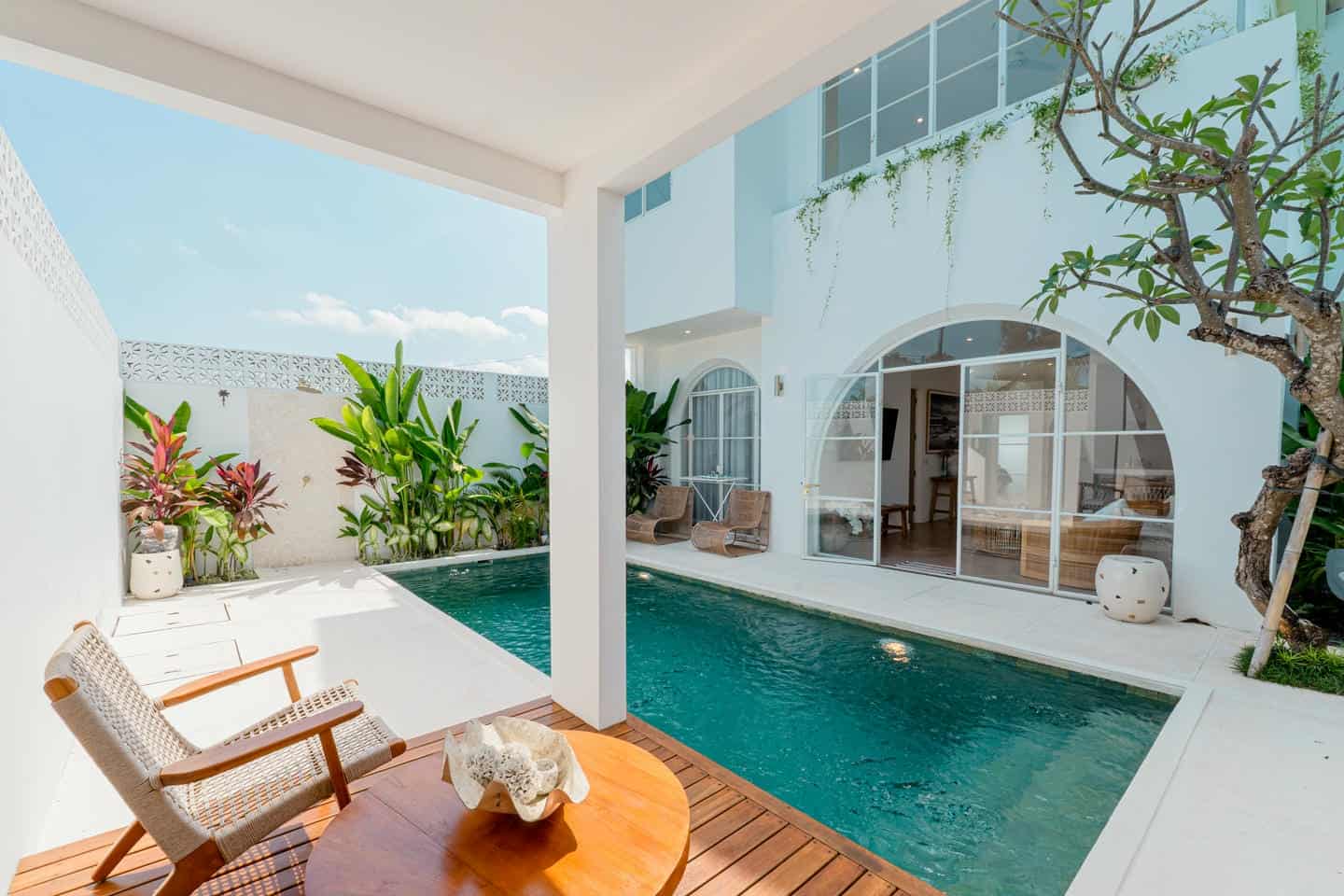 RICE FIELD VIEW 3 BEDROOM VILLA FOR SALE LEASEHOLD IN TABANAN BE-1981 